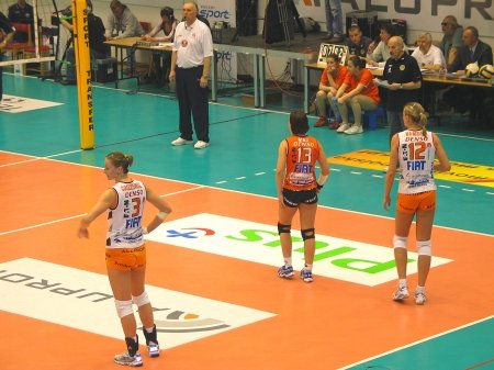 Siatkarki tuż za podium