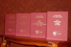 Dzieje miasta w czterech tomach