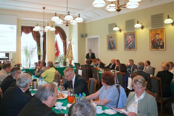 Rada z polityczną wpadką