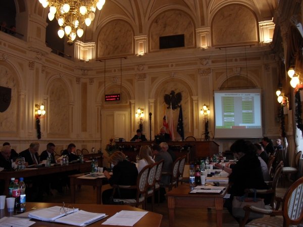 Będą zwolnienia nauczycieli
