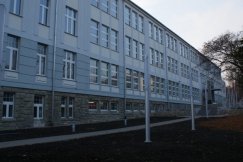 Pompa w centrum przy Piastowskiej