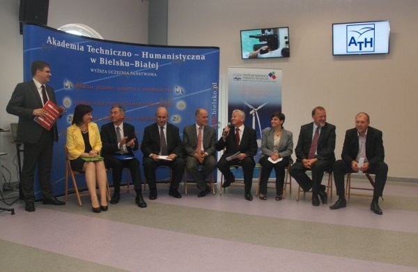 Marszałek chwali przedsiębiorczych