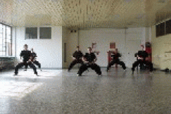 Jesienny pokaz sztuk walki w bielskiej szkole JOW GA KUNG FU