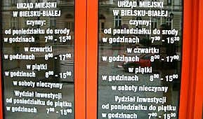 W świątyni biurokracji