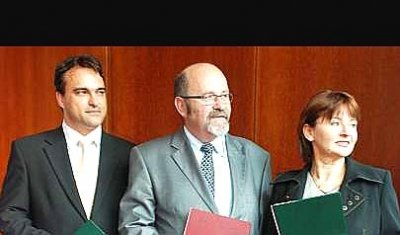 Pakt trzech