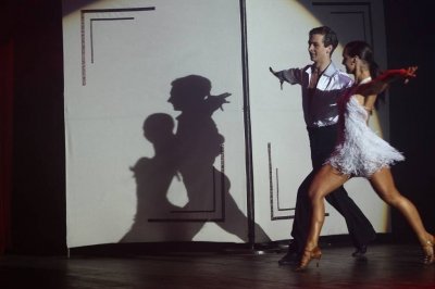Show  na parkiecie