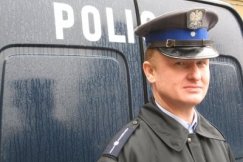 Gliniarz z krwi i kości