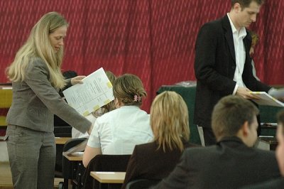 Młodzież nie kocha królowej