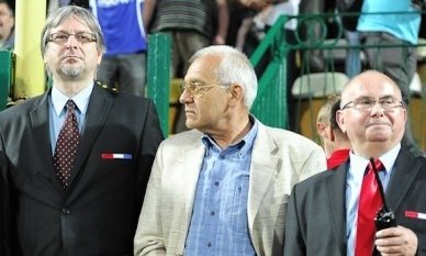 Kto narobi w portki, ten nie jedzie