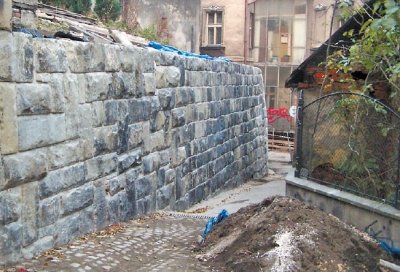 Mur jak nowy