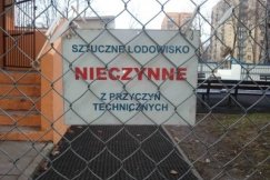 Chcą zostać na lodzie