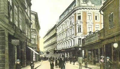Motocyklistki, lotniczki i pornografki