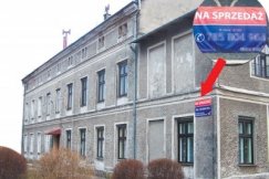 Wystawieni na sprzedaż