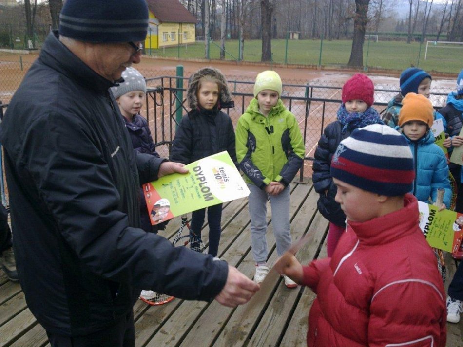 Awans bielskiego tenisisty