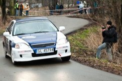Trudny egzamin dla mistrzów kierownicy