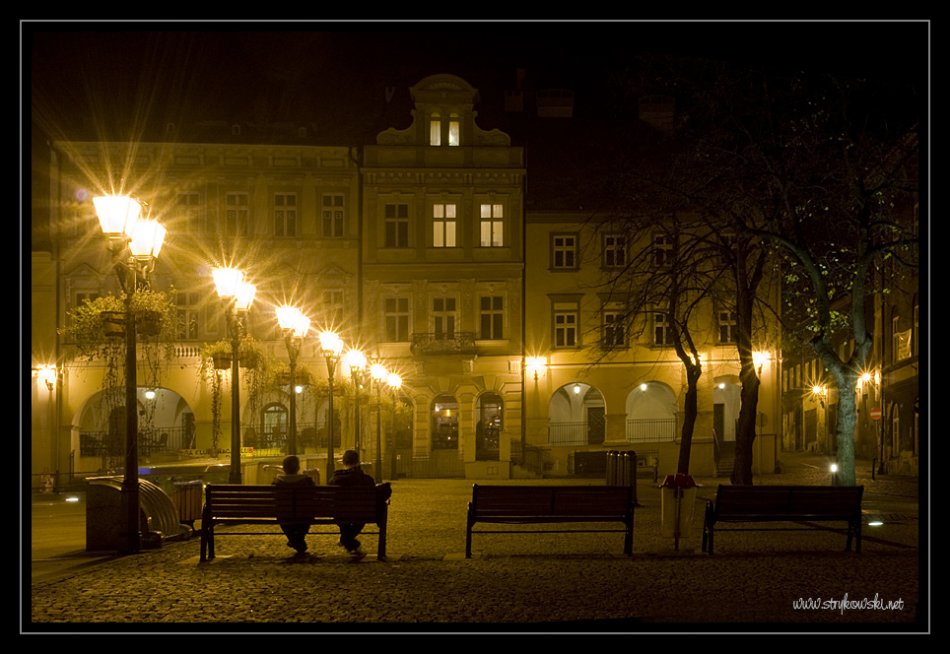 Nocą i we mgle