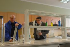 Laboratoria w? stołówce żołnierskiej