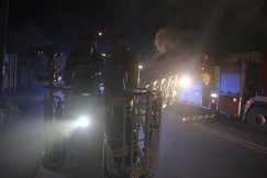 Nocny pożar na Wyzwolenia - galeria