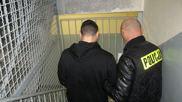 Napad z bronią w ręku na bank