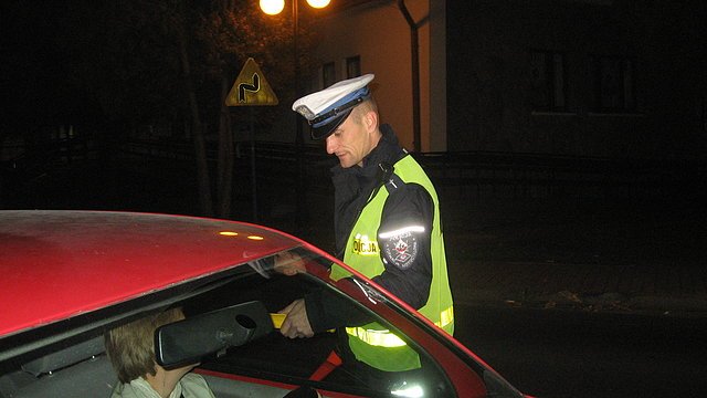 Policjanci czekali przy dyskotece