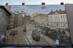 Tramwaj na placu Żwirki i Wigury