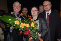 Panie słuchają i protestują