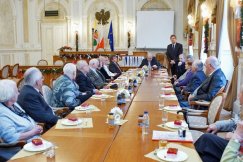 Bez pierwszej nagrody za wspomnienia