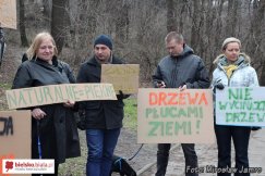 Protest na Bulwarach Straceńskich - foto