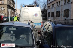 Zasłabł za kierownicą?