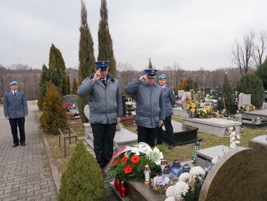 Oddali hołd zmarłemu policjantowi