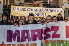 Przeciwko aborcji w Dniu Kobiet - foto