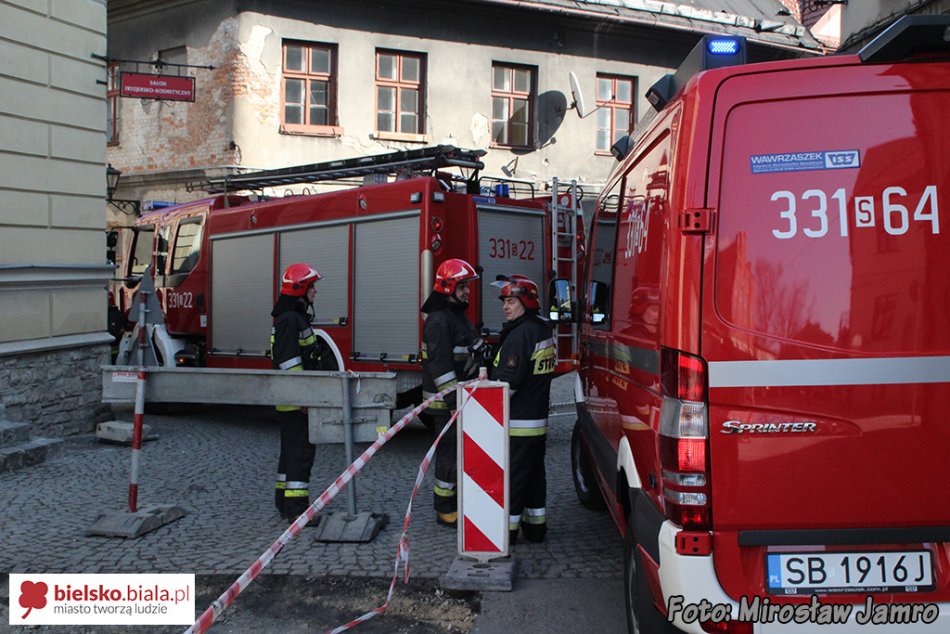 Alarm gazowy na starówce - foto