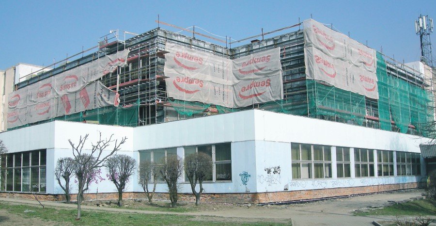 Demontaż na osiedlu Beskidzkim
