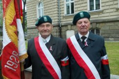 Uroczyście przed ratuszem - galeria