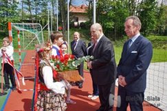 Z pompą na boisku - foto