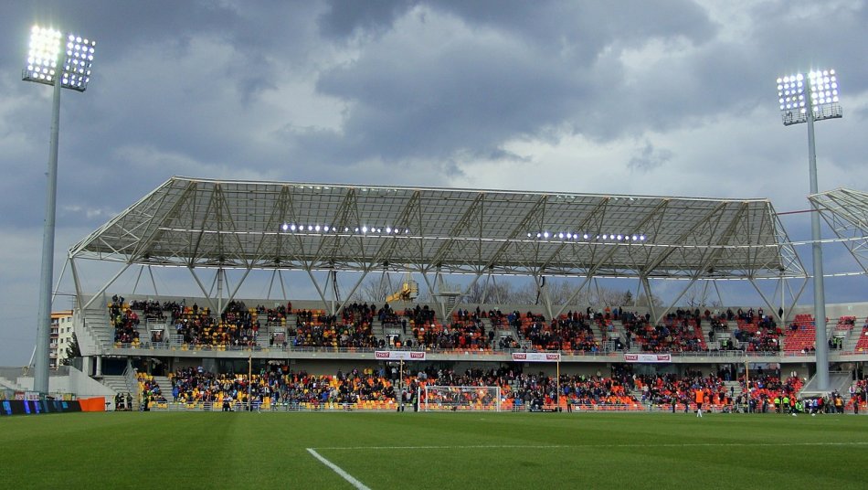 Opóźnienia na budowie stadionu