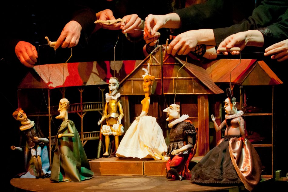 Wielki teatr małych lalek zaprasza