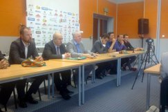 Prezydent liczy na sponsorów