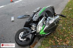 Zderzenie motocykla z osobówką - foto