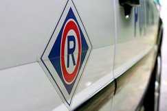Obserwują kierowców przez lornetkę