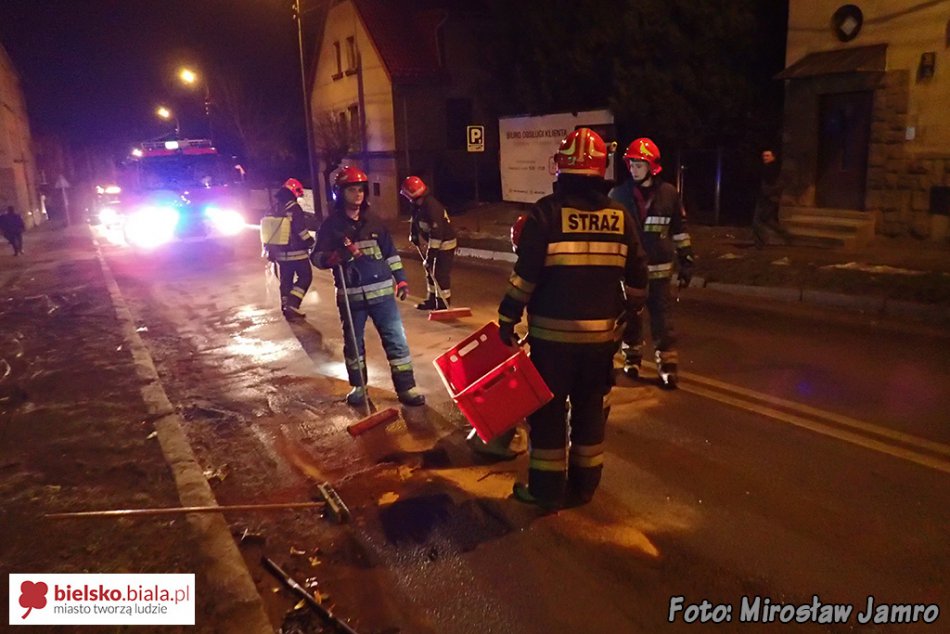 Zderzenie osobówek na Michałowicza - foto