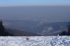 Smog wisi nad miastem