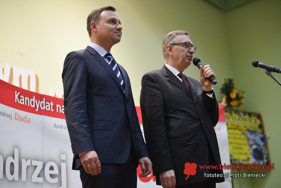 Rośnie komitet poparcia kandydata PiS