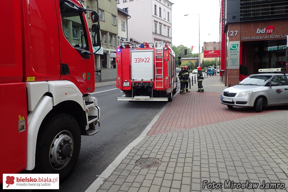 Zanikło zasilanie, interweniowali strażacy - foto