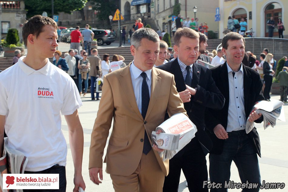Uliczna akcja wyborcza PiS - foto