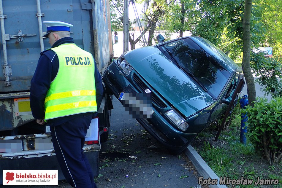 Trzy mandaty dla kierującego - foto