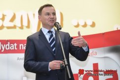 Debaty pomagają demokracji