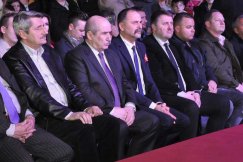 Prezydent odsyła do spółki