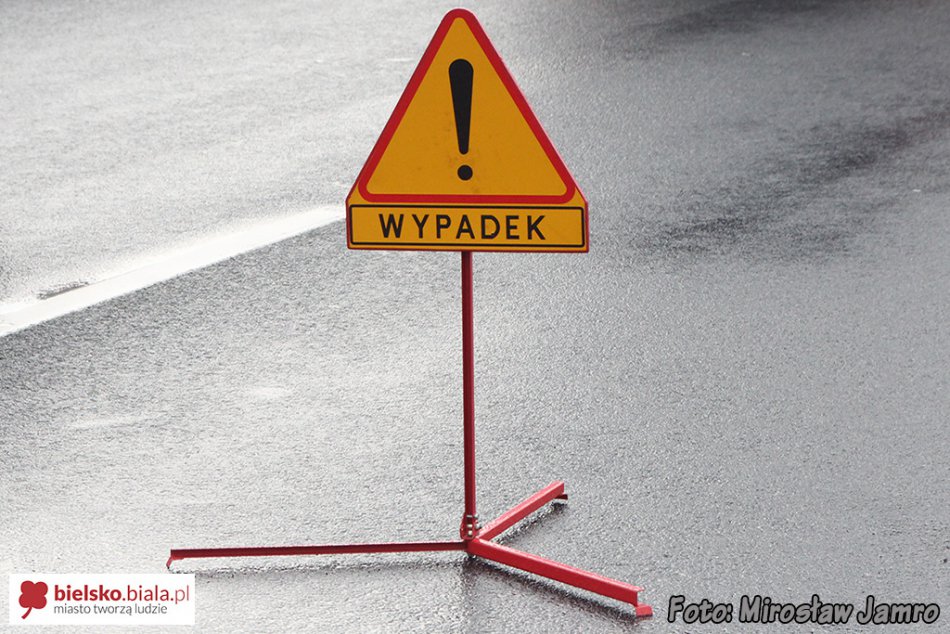 Staranował busem rowerzystki