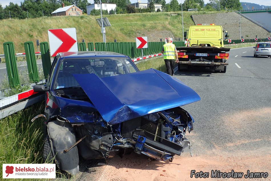 S69: Zderzenie osobówek - foto